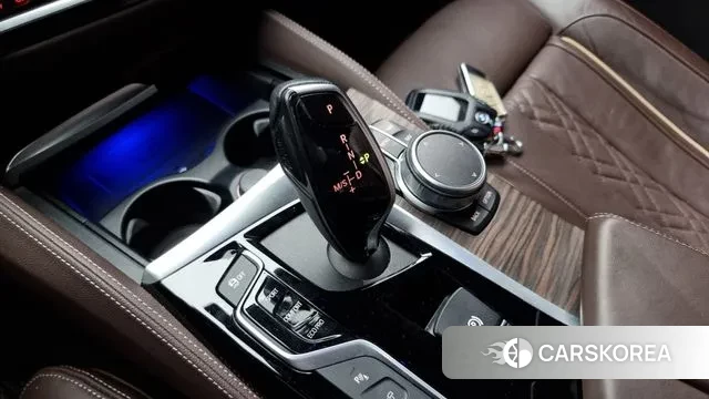 BMW 5 Series (G30) id 3428946 из Кореи 19