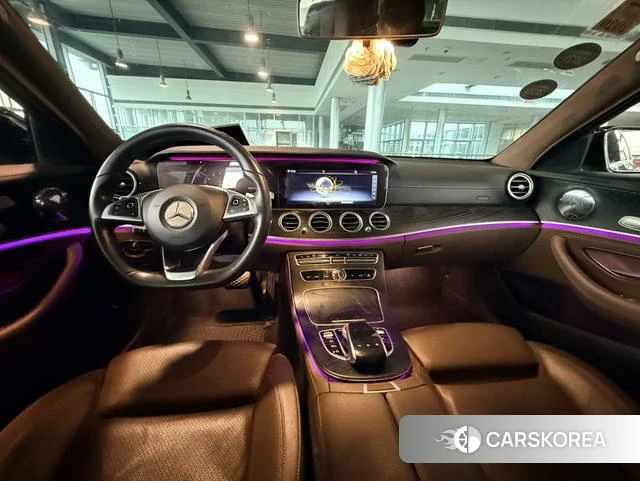 Mercedes-Benz E-class id 4241001 из Китая 13