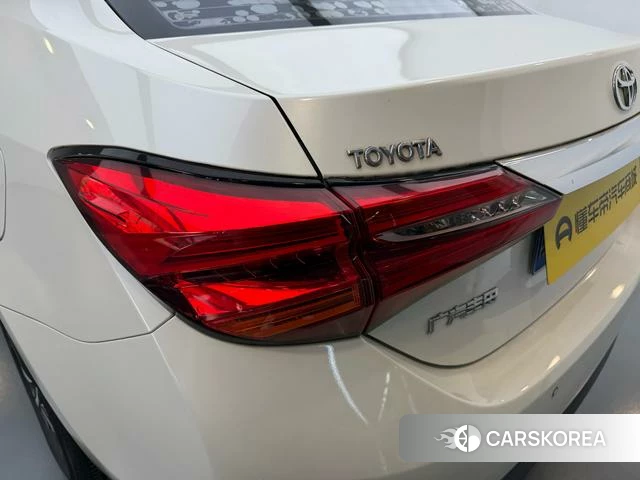 Toyota Lei Ling id 4211003 из Китая 19