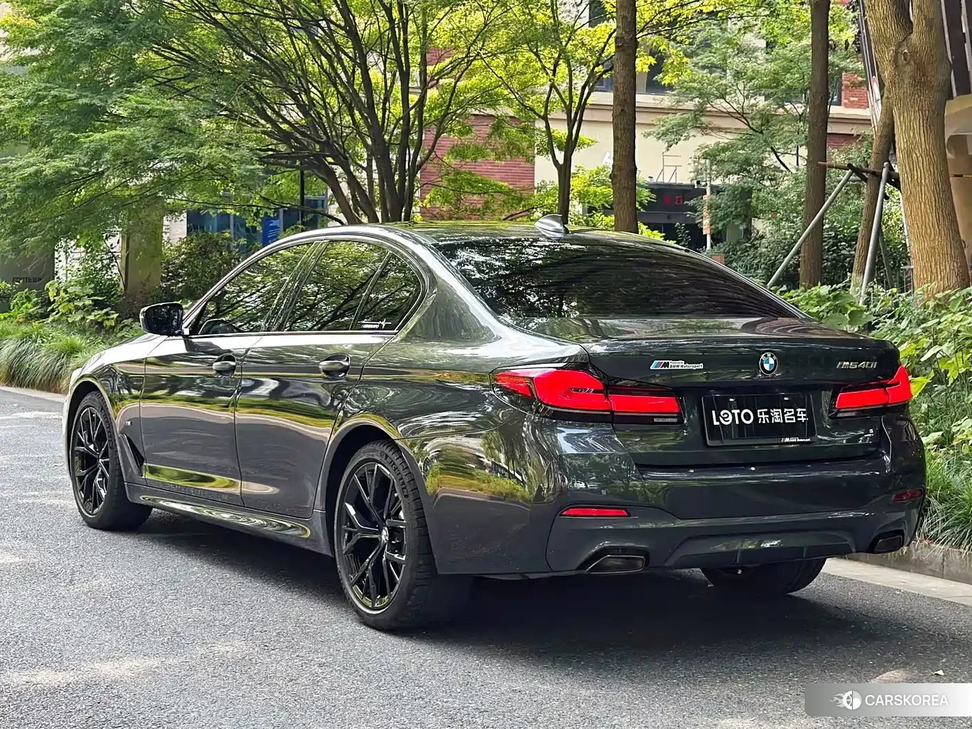 BMW 5 series id 4674305 из Китая 9