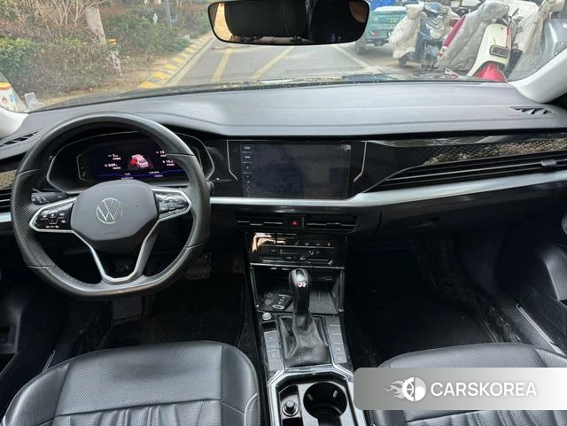 Volkswagen Passat id 4241717 из Китая 15