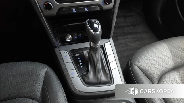 Hyundai Avante AD id 4672839 из Кореи 31