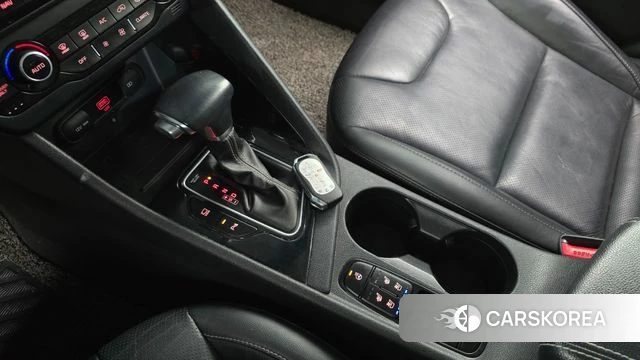 Kia The New Niro id 3807817 из Кореи 19