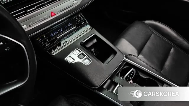 Hyundai The New Grandeur IG id 3685843 из Кореи 19