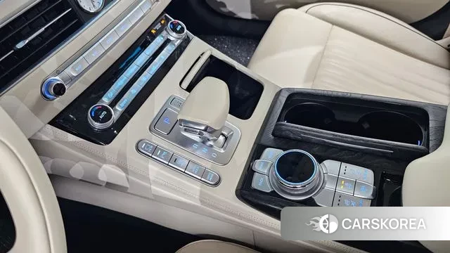 Genesis G90 id 3631615 из Кореи 19