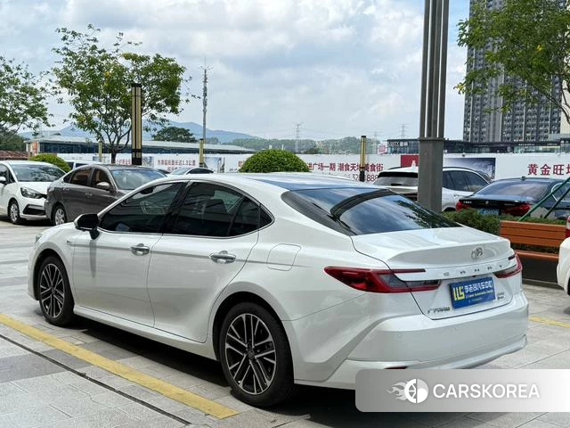 Toyota Camry id 4365817 из Китая 9