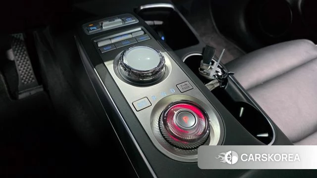 Genesis GV70 id 4186993 из Кореи 19