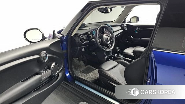 Mini Cooper id 4712342 из Кореи 33