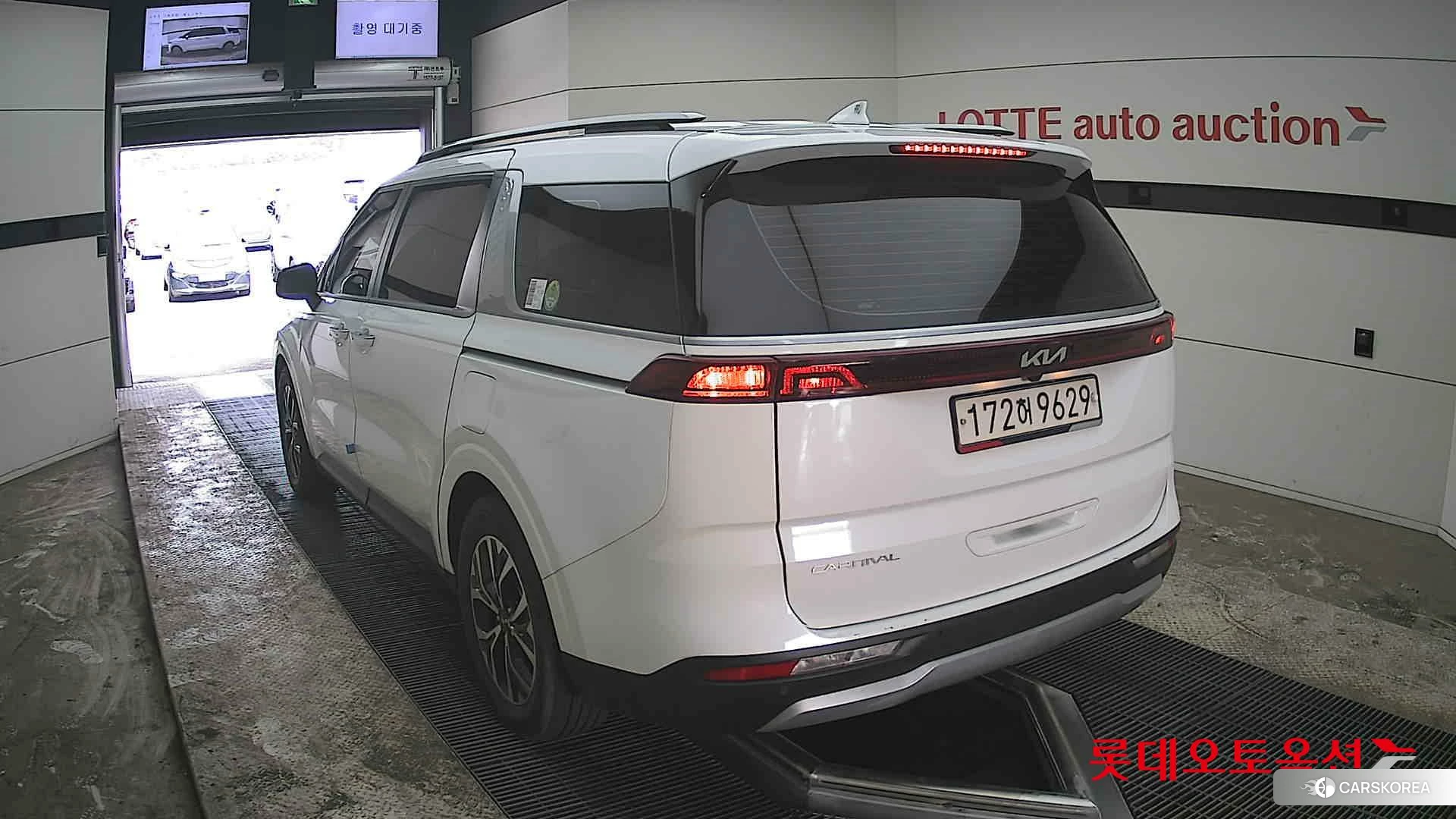 Kia Carnival id 3875747 из Кореи 36