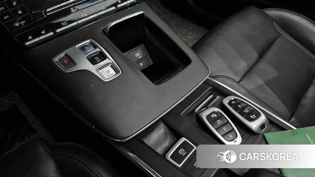 Hyundai The New Grandeur IG id 4187835 из Кореи 30