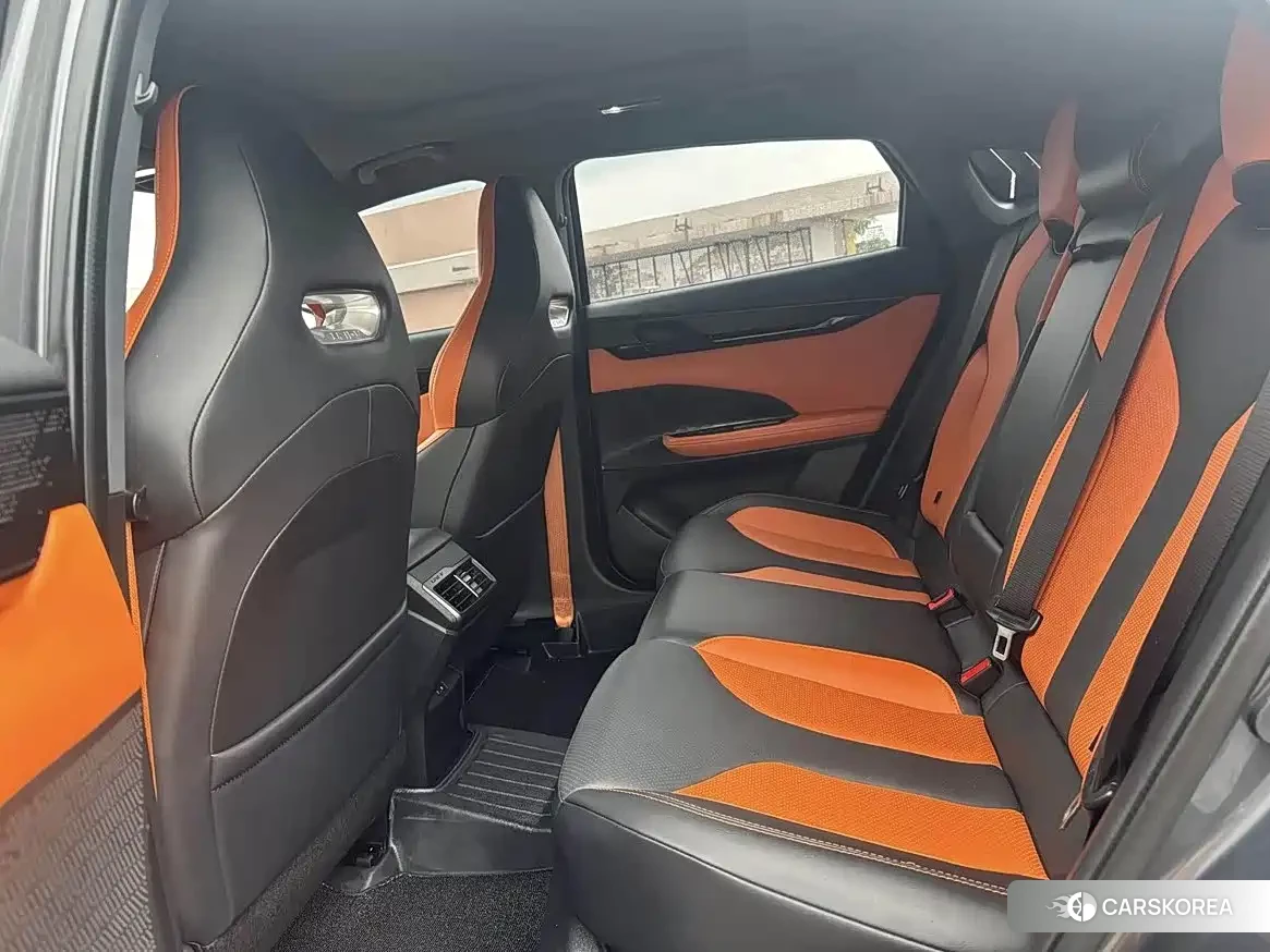 Chang'an Changan UNI-V id 4576270 из Китая 9