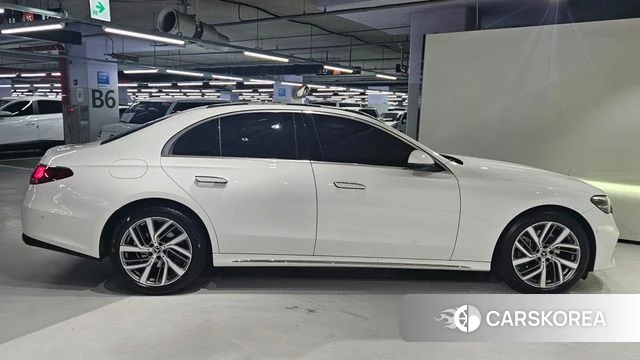Mercedes-Benz E-Class W214 id 4511178 из Кореи 19