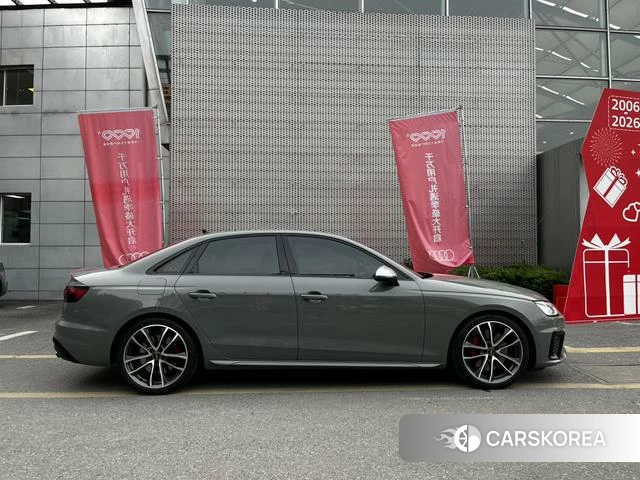 Audi S4 id 4238418 из Китая 21
