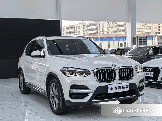 BMW X3 id 4271743 из Китая 14