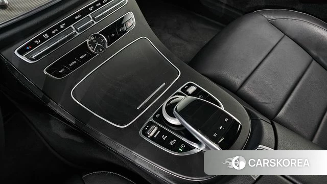 Mercedes-Benz E-Class W213 id 3905889 из Кореи 19