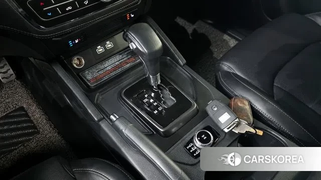 Ssangyong The New Rexton Sports Cannes id 3467624 из Кореи 19