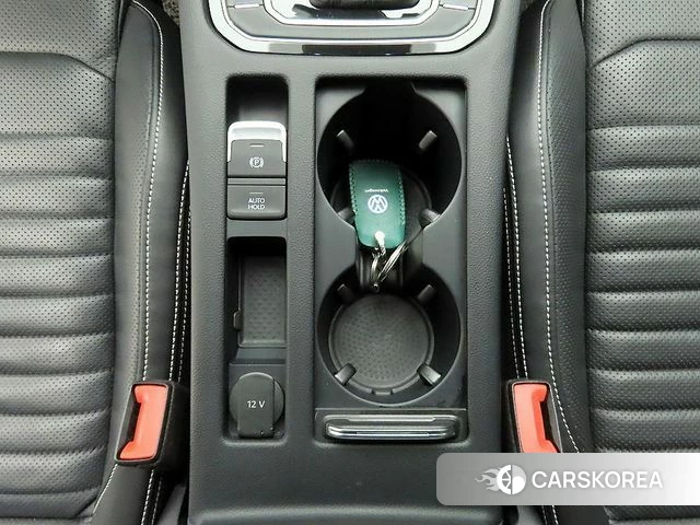 Volkswagen Passat GT (B8) id 3811997 из Кореи 18