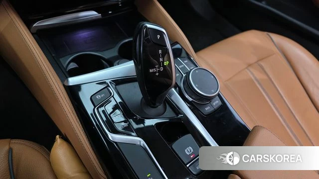 BMW 5 Series (G30) id 4446693 из Кореи 32