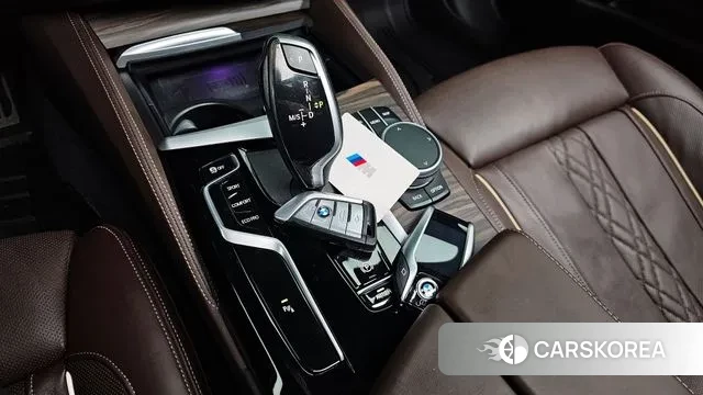 BMW 5 Series (G30) id 3562374 из Кореи 19