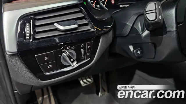 BMW 5 Series (G30) id 2647042 из Кореи 19