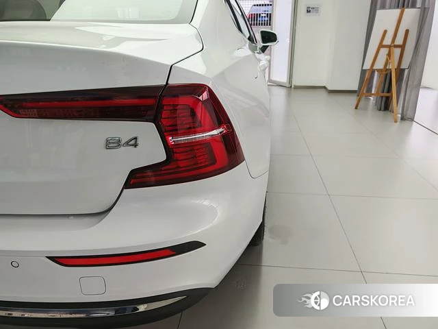 Volvo S60 id 3908073 из Китая 23
