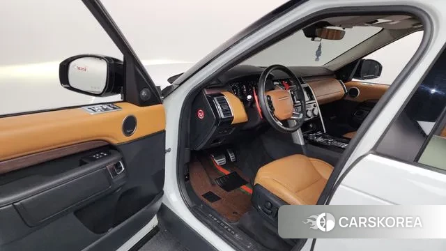 Land Rover Discovery 5 id 3713537 из Кореи 19