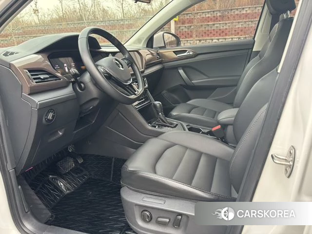 Volkswagen Tuyue id 3926950 из Китая 21