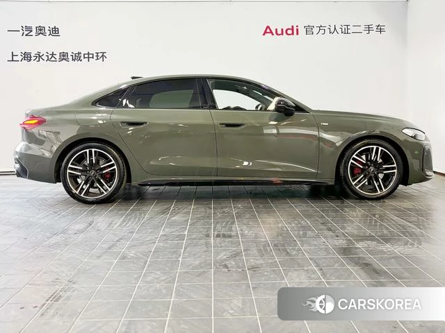 Audi A5L id 4235966 из Китая 14