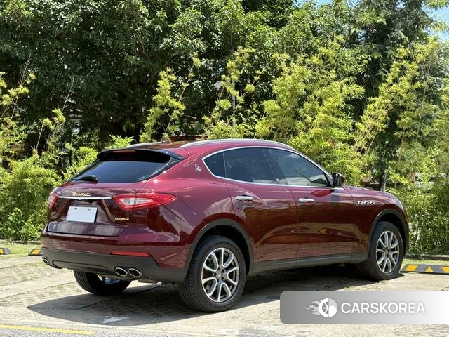 Maserati Levante id 4235630 из Китая 13