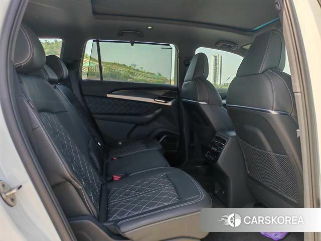 Audi Q6 id 4235739 из Китая 21