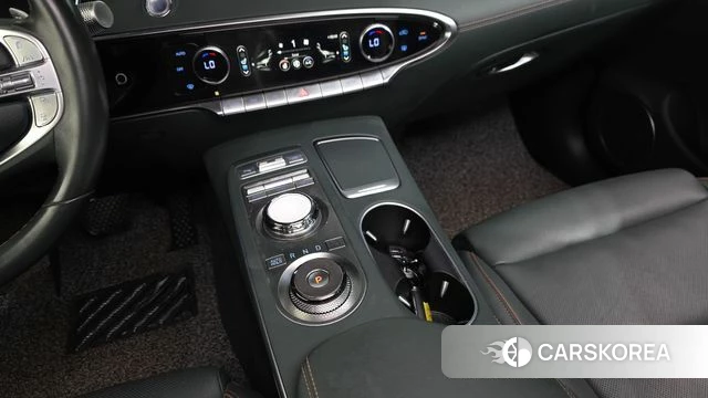 Genesis GV70 id 4905848 из Кореи 32