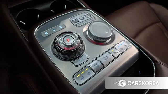 Genesis G90 (RS4) id 3758947 из Кореи 19