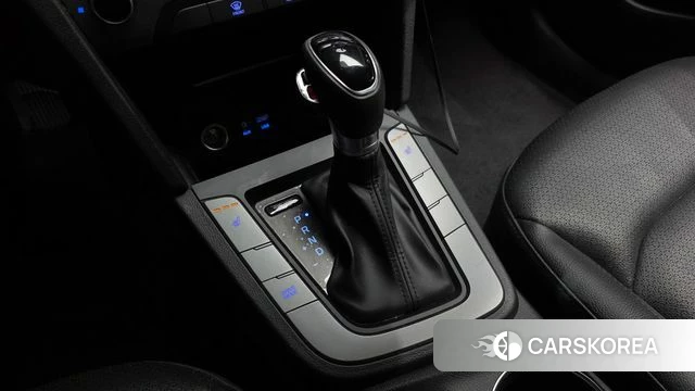 Hyundai Avante AD id 4397801 из Кореи 19