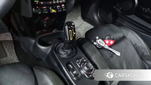 Mini Cooper Electric id 3037246 из Кореи 19