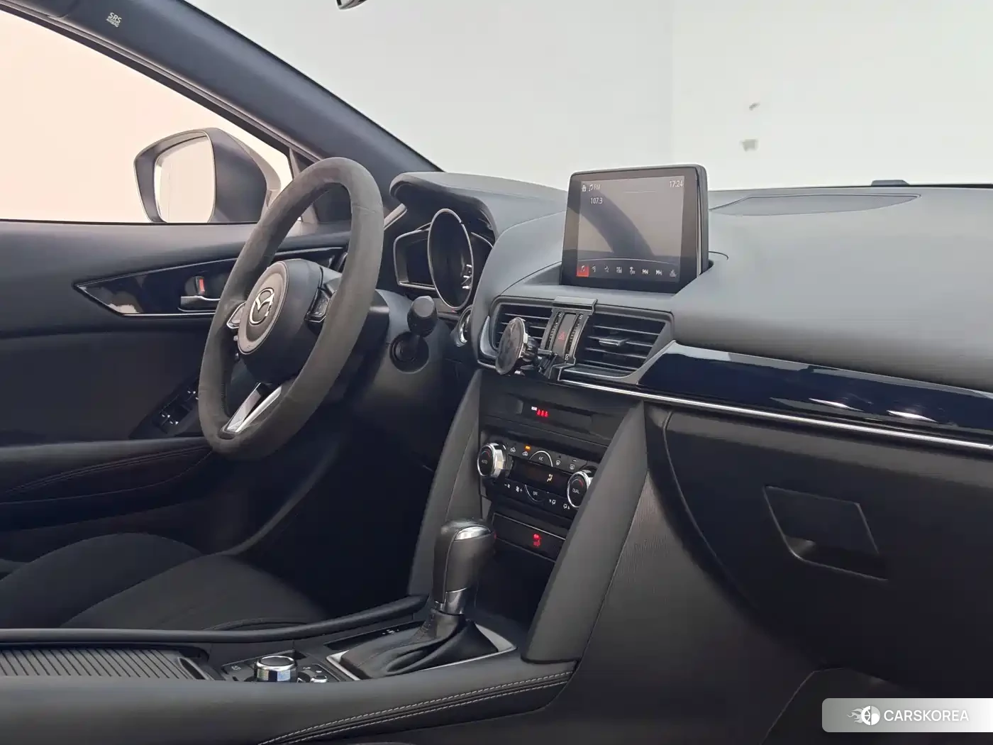 Mazda CX-4 id 4653846 из Китая 25