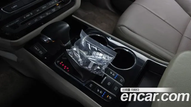 Kia The New Carnival id 2667068 из Кореи 19