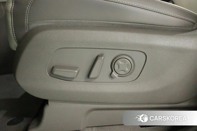 Kia The New Carnival 4th Generation id 4453215 из Кореи 19