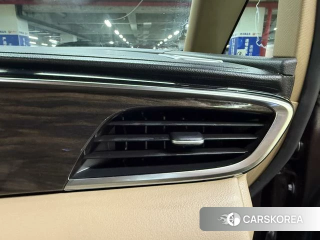 Buick GL8 id 4228453 из Китая 36