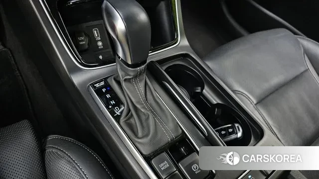 Hyundai Grandeur IG Hybrid id 3024394 из Кореи 19