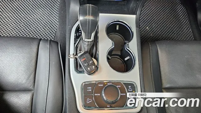 Jeep Grand Cherokee id 2758080 из Кореи 19