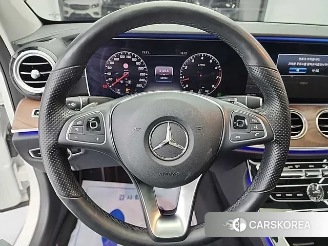 Mercedes-Benz E-Class W213 id 3357285 из Кореи 17