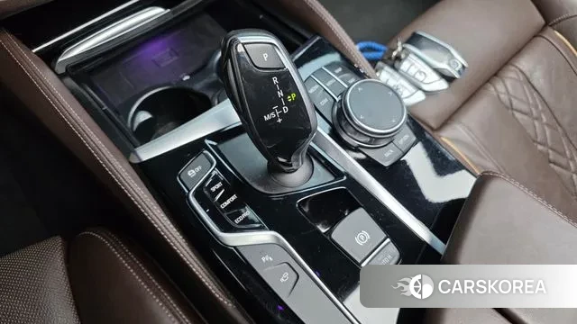 BMW 5 Series (G30) id 3622560 из Кореи 19