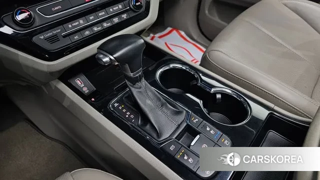 Kia The New Carnival id 3499810 из Кореи 19