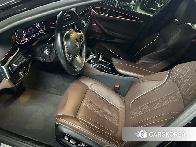 BMW 5 Series (G30) id 3543616 из Кореи 16