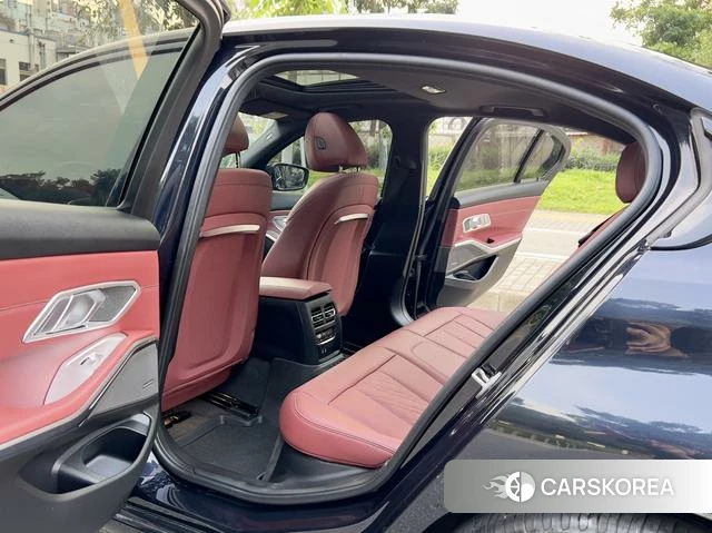 BMW 3 series id 4290889 из Китая 17