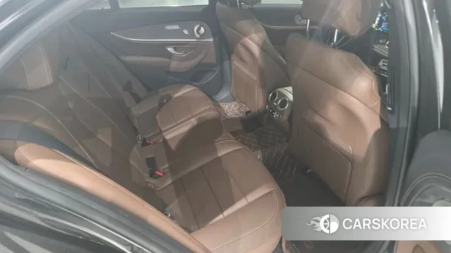 Mercedes-Benz E-Class W213 id 2979531 из Кореи 19
