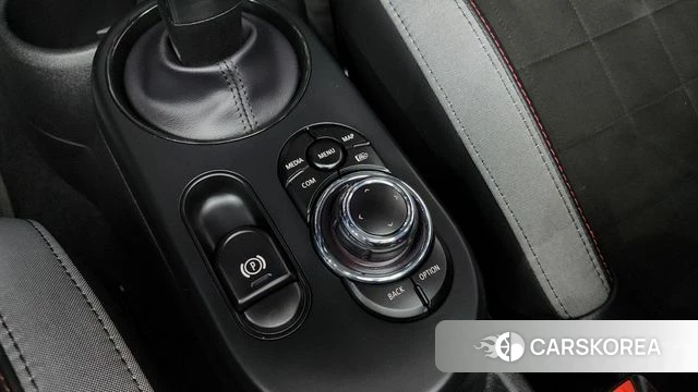Mini Cooper S Convertible id 4303148 из Кореи 33
