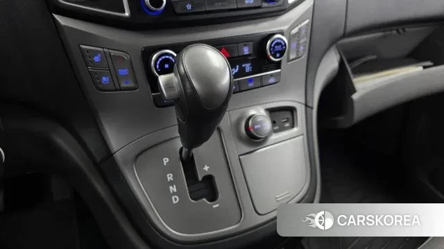 Hyundai The New Grand Starex id 3593548 из Кореи 19