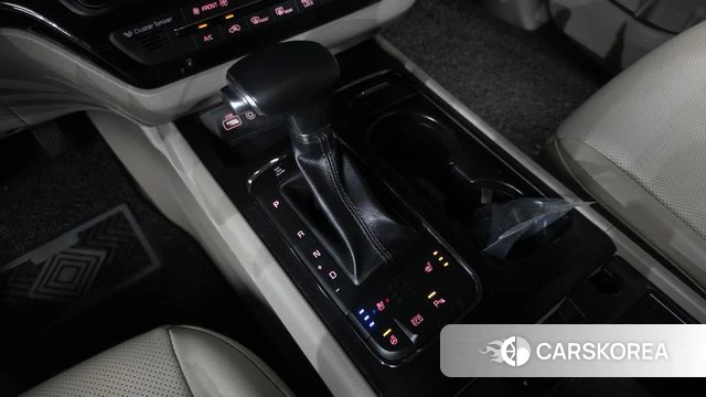 Kia All New Carnival id 4596459 из Кореи 39
