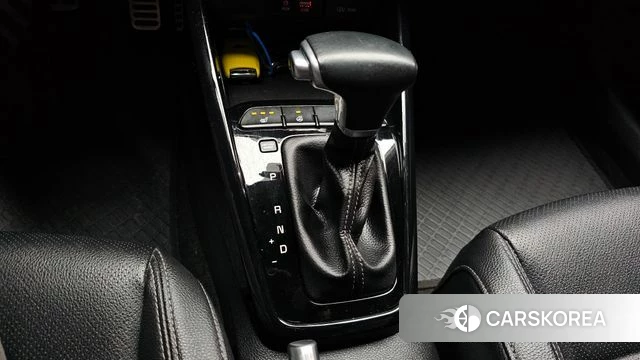 Kia Stonic id 3911987 из Кореи 19